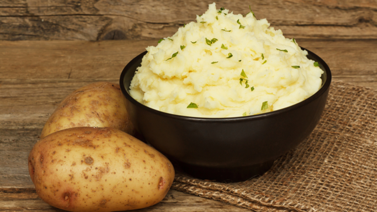 Mashed Potato Dengan Kandungan Nutrisi dan Gizi Di Dalamnya post thumbnail image